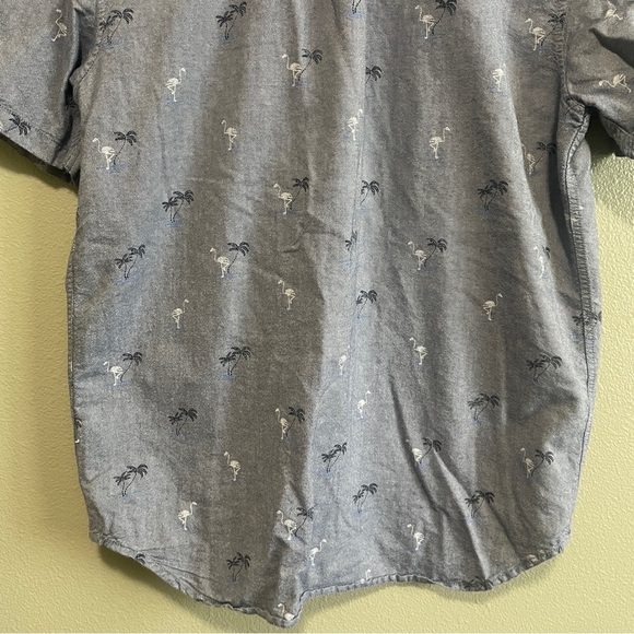 Van's Flamingo & Palm Tree Button Down Top- Medium - Picture 7 of 10